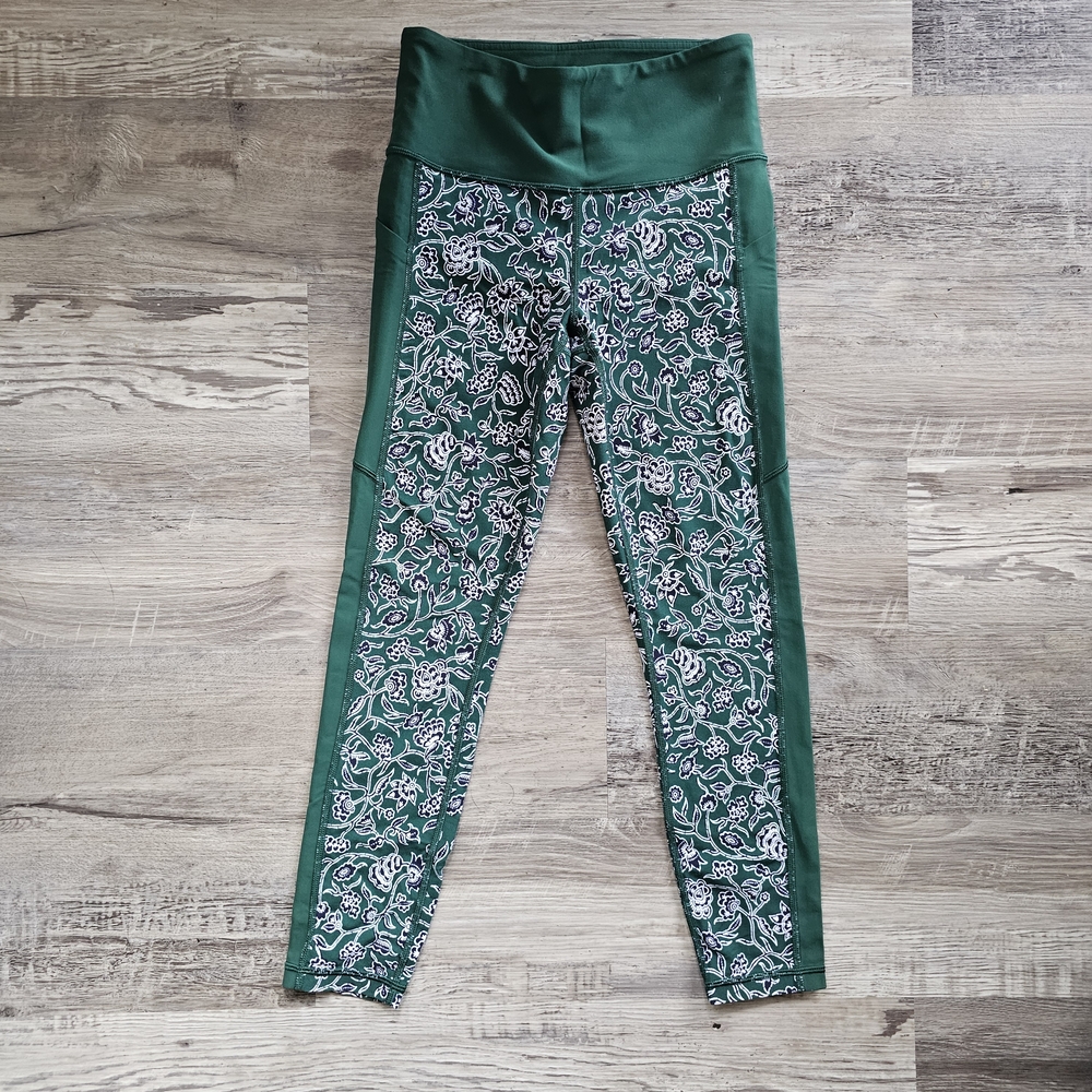 Athleta Leggings Dragonfly Green Affirmation 7/8 Athletic Yoga Active Size S